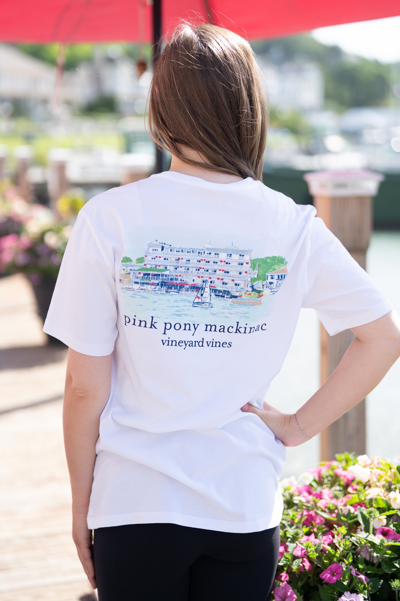 Short Sleeve Custom Chip Hotel